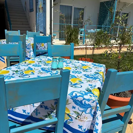 Casa Mavi Vama Veche