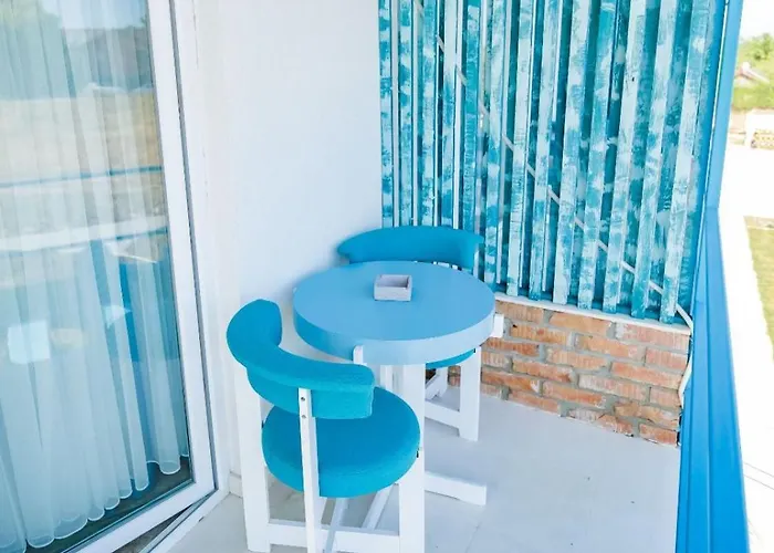 Casa Mavi Vama Veche